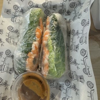 Springly - Shrimp spring roll - Vietnamese Near Me - Fresno, California Springly - Shrimp spring roll - Vietnamese Near Me - Fresno, California