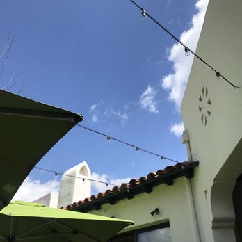 True Food Kitchen - Patio - Vegetarian Near Me - Pasadena, California