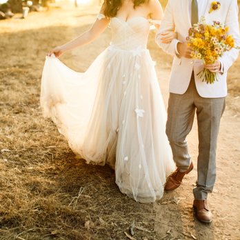 Fleurish L.A. - Absolutely stunning detail [photo credit davidmendozaiii.com] - Bridal Near Me - Los Angeles, California