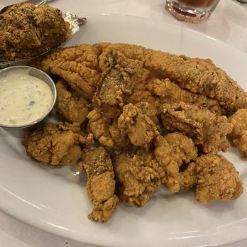 Dooky Chase's Restaurant - Cajun/Creole Near Me - New Orleans, Louisiana