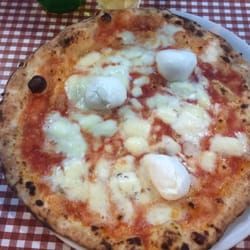 Pizzeria da Irene - Margherita con bocconcini di mozzarella