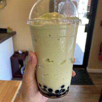 Ganh Pho - Avocado shake - Vietnamese Near Me - Braintree, Massachusetts Ganh Pho - Avocado shake - Vietnamese Near Me - Braintree, Massachusetts