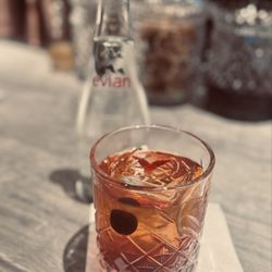 Y Lounge - Old Fashioned and yes, I'll have a water too, please!