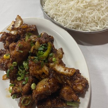 Hakka Khazana - Chilli Chicken Dry (less spicy) & Steamed Rice - Hakka Near Me - Scarborough, Ontario Hakka Khazana - Chilli Chicken Dry (less spicy) & Steamed Rice - Hakka Near Me - Scarborough, Ontario