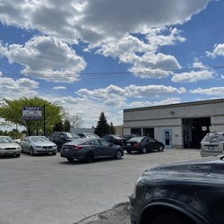 Indi's Automotive - Entrance
