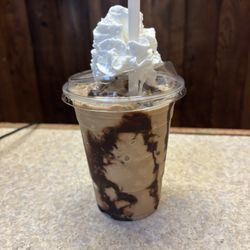 Friends and Coffee - The famous mocha daddy