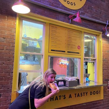 Daddy’s Dogs - Hot Dogs Near Me - Nashville, Tennessee