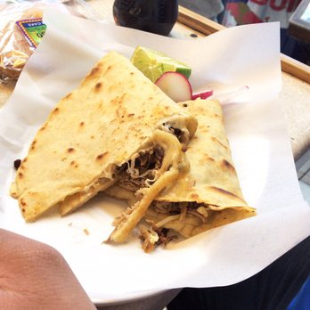 La Salsa Verde Taqueria - Mexican Near Me - Dallas, Texas