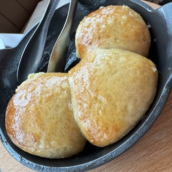 The Grill - Honey Herb Rolls - American Near Me - Virginia Beach, Virginia