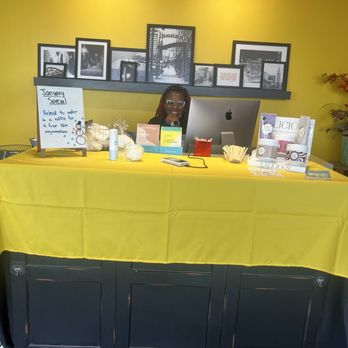 Wax Indy - Front desk to check in - Waxing Near Me - Indianapolis, Indiana