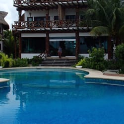 Hotel Villas Flamingos - Pool & Lobby/Breakfast that are facing ocean