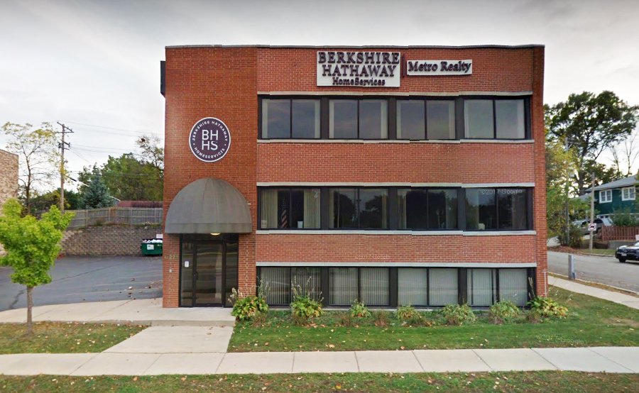 BERKSHIRE HATHAWAY METRO REALTY Updated August 2024 11225 W