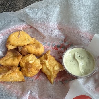 Pig Minds Brewing - Kimchi fried pickles - Brewpubs Near Me - Machesney Park, Illinois
