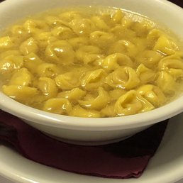 Tortellini in brodi