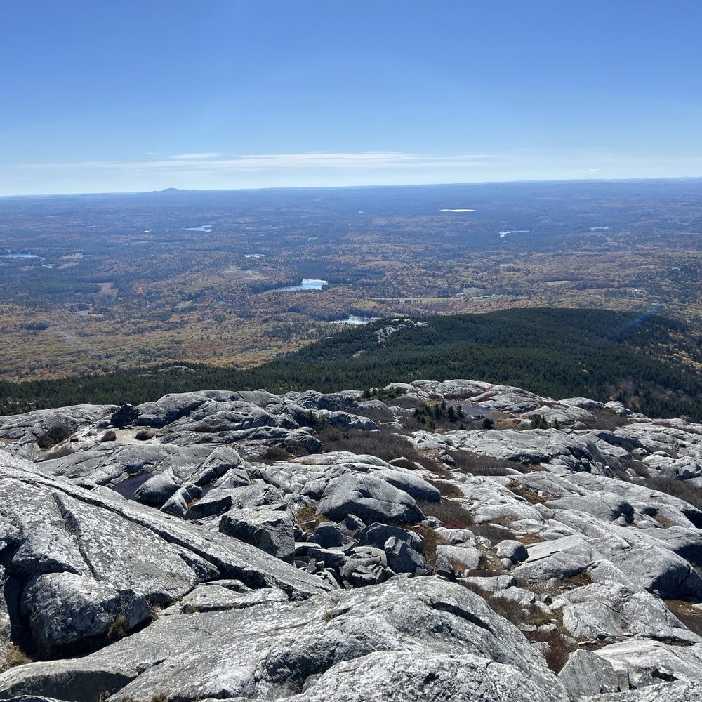 Monadnock State Park - Fall views popping - Hiking Near Me - Jaffrey, New Hampshire Monadnock State Park - Fall views popping - Hiking Near Me - Jaffrey, New Hampshire