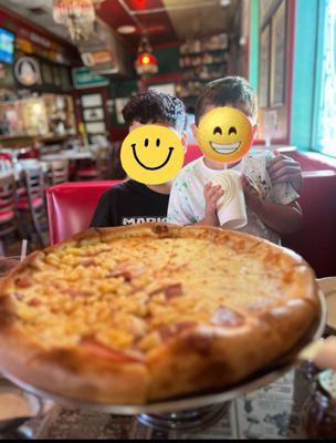 Gay Nineties Pizza Co by null