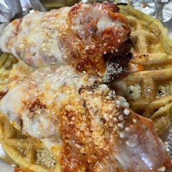 Ethans Eats - Chicken Parm Spaghetti waffle