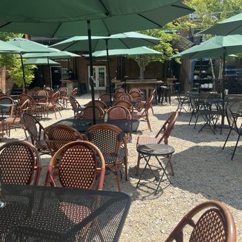 St Vincent Wine - Patio - Wine Bars Near Me - Washington, DC, District of Columbia St Vincent Wine - Patio - Wine Bars Near Me - Washington, DC, District of Columbia