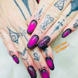 Acrylic with hot pink ombre.