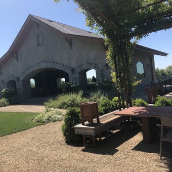 Bricoleur Vineyards - Wineries Near Me - Windsor, California