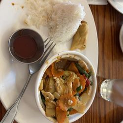 First Wok - Hint of curry lunch special