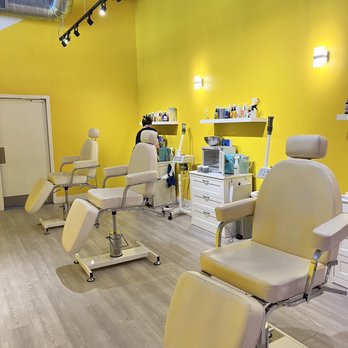 Clean Your Dirty Face - Estheticians Near Me - Denver, Colorado Clean Your Dirty Face - Estheticians Near Me - Denver, Colorado