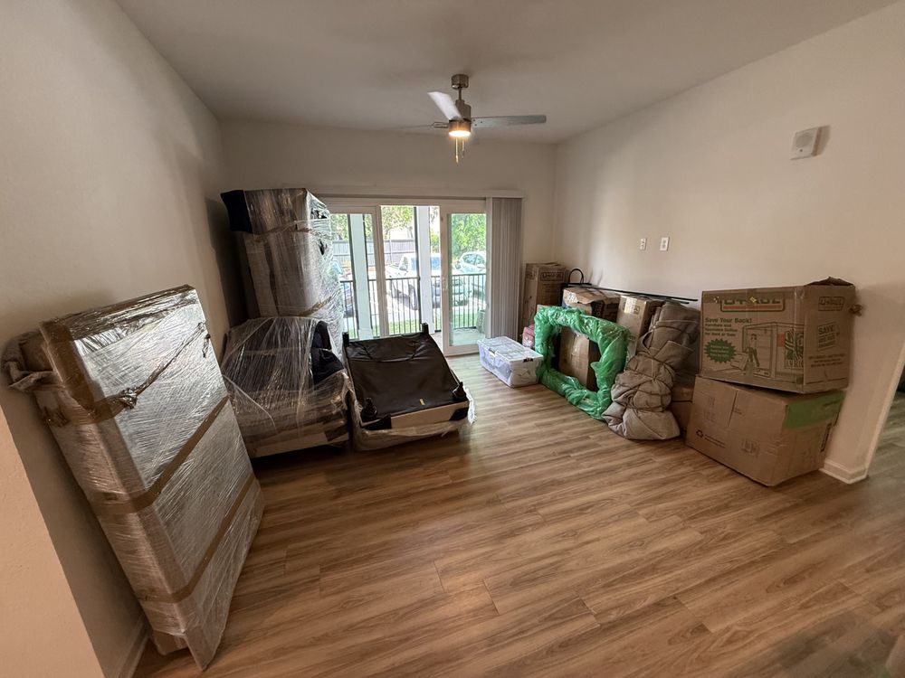 Luxury Relocation Services - veterans service organization in Gilbert, AZ