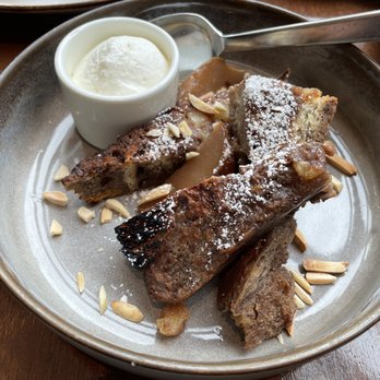 Blue Duck Tavern - Chocolate-Chai Bread Pudding French Vanilla Toast Caramelized Pear, Almond, Vanilla Chantilly - New American Near Me - Washington, DC, District of Columbia Blue Duck Tavern - Chocolate-Chai Bread Pudding French Vanilla Toast Caramelized Pear, Almond, Vanilla Chantilly - New American Near Me - Washington, DC, District of Columbia