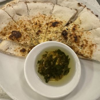 Del Lusso - Nice flatbread with great dipping sauce. - Pizza Near Me - Carlsbad, California