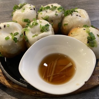 I Shanghai Delight - Pan Fried Pork Bun - Shanghainese Near Me - Sacramento, California I Shanghai Delight - Pan Fried Pork Bun - Shanghainese Near Me - Sacramento, California