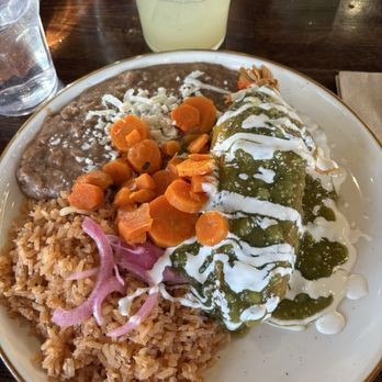 El Suenito Brewing Company - Chorizo tamale plate, marg w tajin - Breweries Near Me - Bellingham, Washington El Suenito Brewing Company - Chorizo tamale plate, marg w tajin - Breweries Near Me - Bellingham, Washington