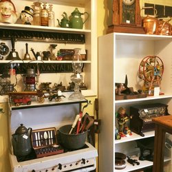 Creekside Antiques