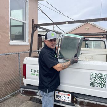 Junk Solutions - Random household items - Junk Removal & Hauling Near Me - Oakland, California Junk Solutions - Random household items - Junk Removal & Hauling Near Me - Oakland, California