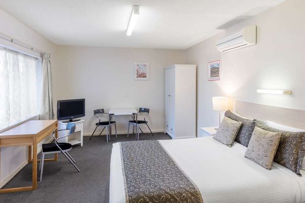 Adelaide Granada Motor Inn by null