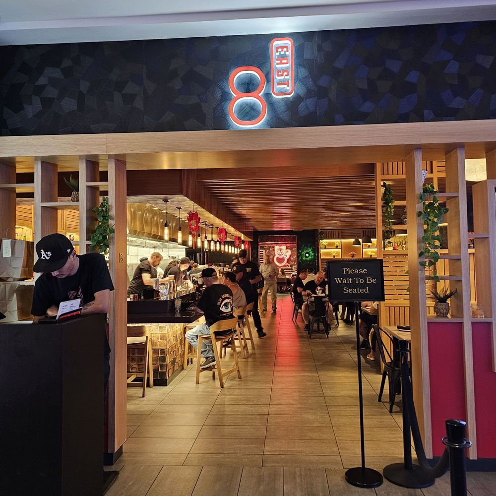 8 East - Asian Fusion Near Me - Las Vegas, Nevada