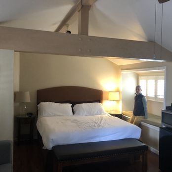 Sunset Inn - Our room - Hotels Near Me - Pacific Grove, California