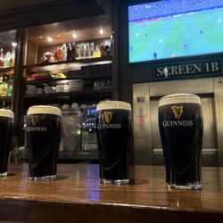 Ma Nolan's - Guinness