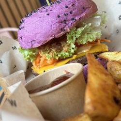 Flower Burger - Smokey Butterfly