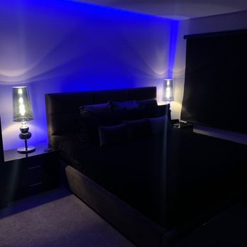 Avalon Burbank - Bedroom 1 - Apartments Near Me - Burbank, California