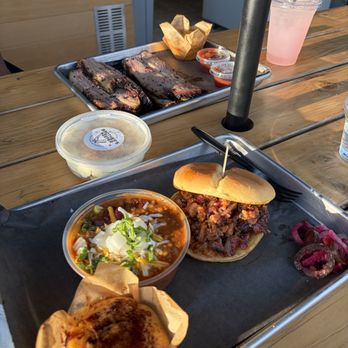 Brothers Keeper BBQ - 1.5lb brisket, brisket sandwich, brisket chili, corn bread, & banana pudding - Barbeque Near Me - Long Beach, California Brothers Keeper BBQ - 1.5lb brisket, brisket sandwich, brisket chili, corn bread, & banana pudding - Barbeque Near Me - Long Beach, California