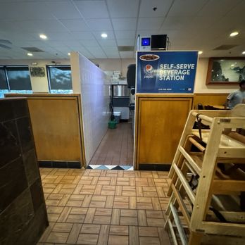 Super Buffet - self serve drink station - Chinese Near Me - Hanford, California Super Buffet - self serve drink station - Chinese Near Me - Hanford, California