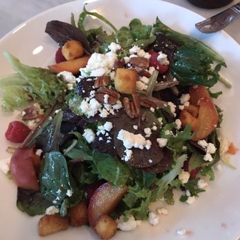 Libra - Peach grilled salad - Breakfast & Brunch Near Me - Orlando, Florida