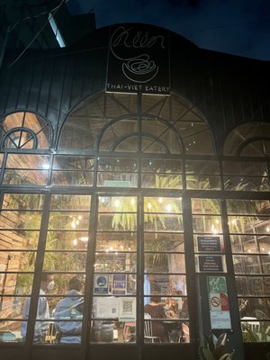 Restaurante Somsaa - Thai Bite & Wine Bar by null