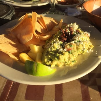 El Monumento - Guacamole was excellent. Sweet with great texture. - Mexican Near Me - Georgetown, Texas