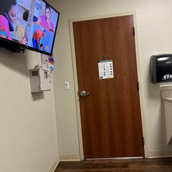 Restore Health Urgent Care - Exam room