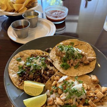 Taqueria La Bikina - Chicken, steak & carnitas tacos - Tacos Near Me - Roswell, Georgia Taqueria La Bikina - Chicken, steak & carnitas tacos - Tacos Near Me - Roswell, Georgia