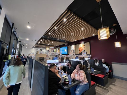 Kura Revolving Sushi Bar by null