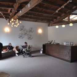 Innerstellar Pilates & Yoga Studio - Our spacious reception area