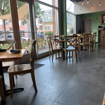 Hook and Lime - Bars Near Me - Omaha, Nebraska