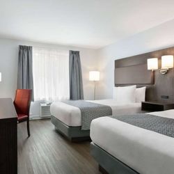 Travelodge By Wyndham Rigaud - Guest room